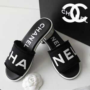 Chanel Women's Black white Slide Sandals 36